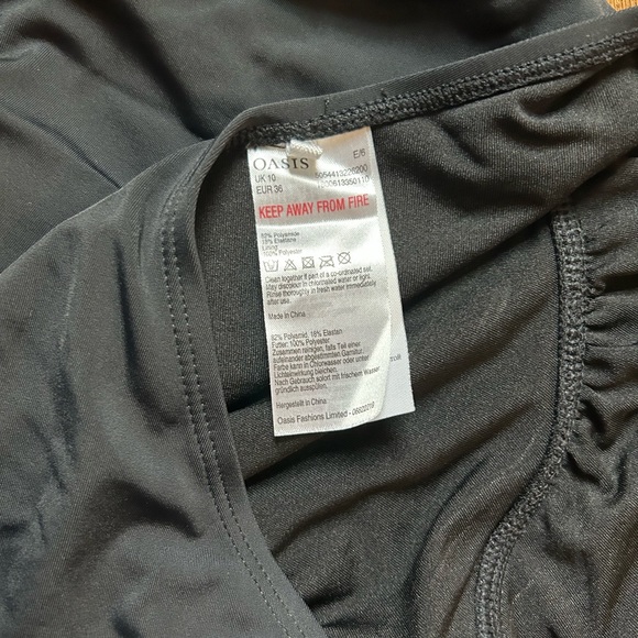 Oasis one-piece swimsuit (UK 10, US 6) - Picture 2 of 2